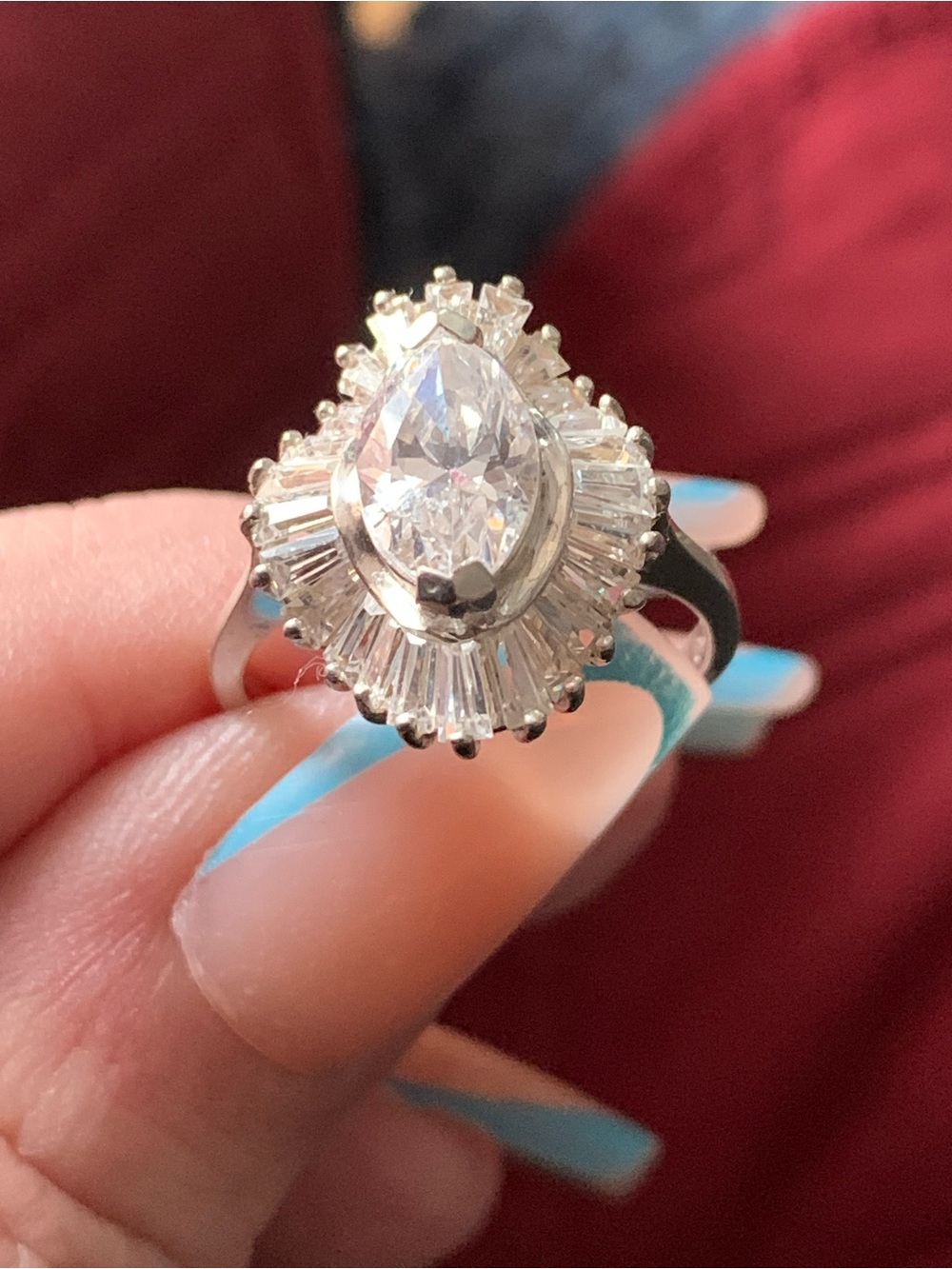 Vintage 925 sterling Silver Pear-Cut Halo Cocktail Ring with a Sapphire stone